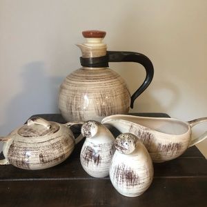 Great Set! VINTAGE Vernon Barwood Tea Pot, Creamer, Sugar and Salt and Pepper